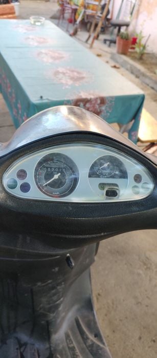 Vând scutere Piaggio Fly 4timpi