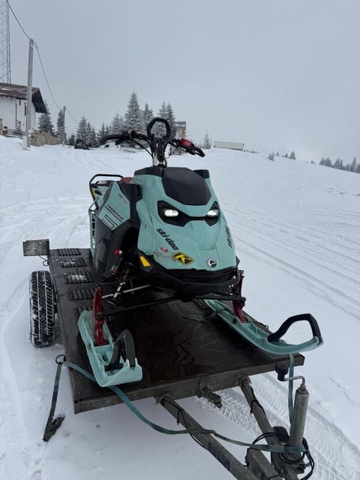 snowmobil Brp Ski doo 2024