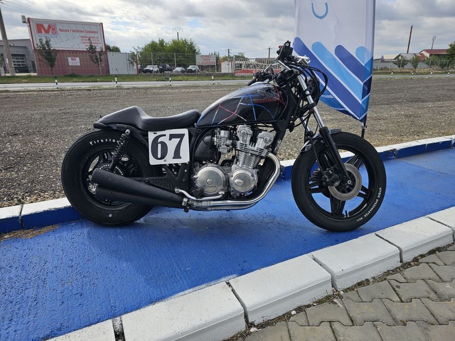 Honda cb750 bobber
