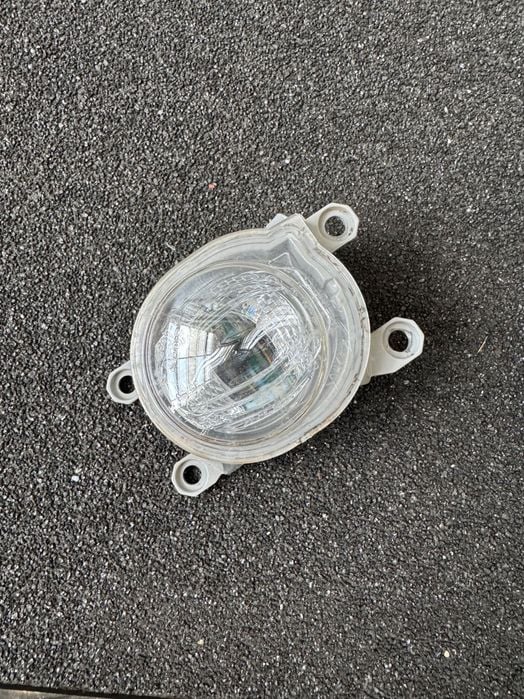 Grilă proiector și proiector Toyota hilux 2022 2024