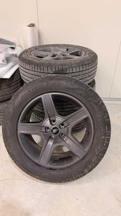 Vand roti 20 inchi Land Rover Defender (jante plus anvelope)