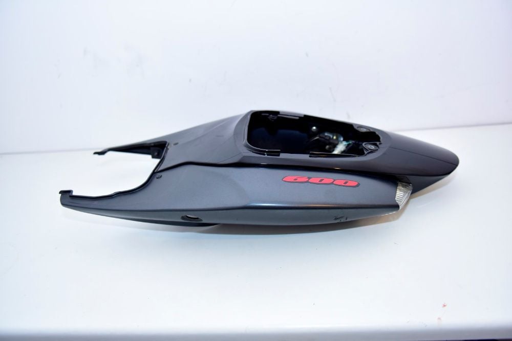 Rezervor sasiu bascula piese Suzuki GSXR 600 k6 k7 2006 scaun sa