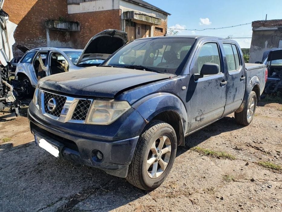Dezmembrez  Nissan Navara D40 2008 motor 2.5 DCI 171cp cod motor YD25DDTI dezmembrari punte spate