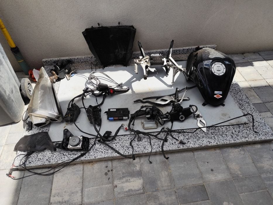 Honda vfr 1200 piese