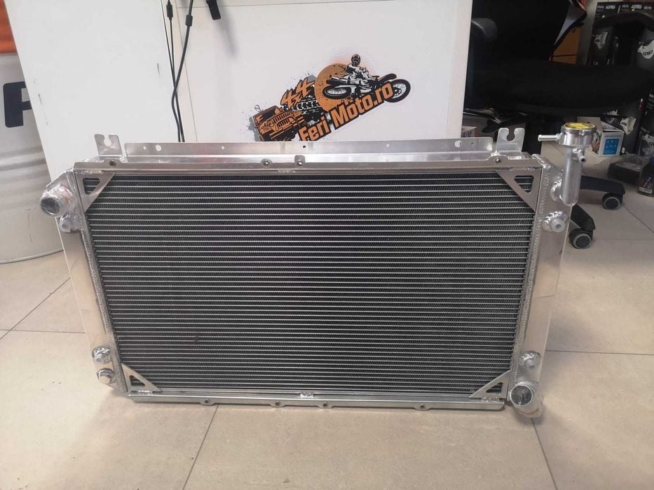Radiator aluminiu PT SWAP motor BMW marit 30% Nissan Patrol Y60 Y61