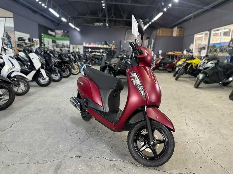 Suzuki Address 125 nou - se conduce cu B125- Suzuki Constanta