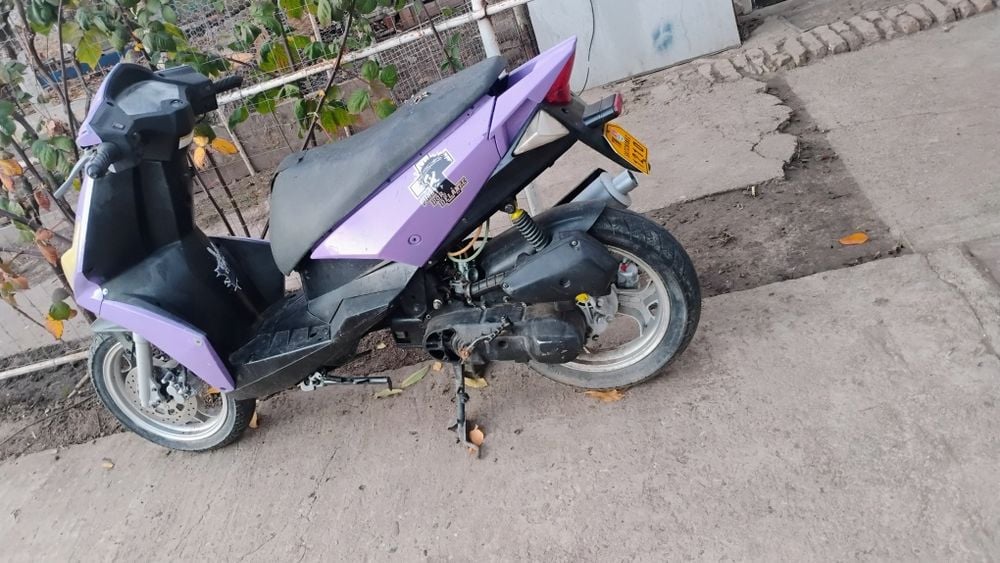 Vând scuter WANGYE !