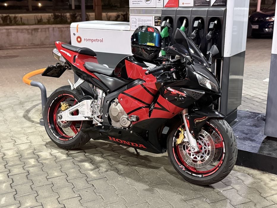 Vand/schimb Honda CBR 600 RR PC37 2004