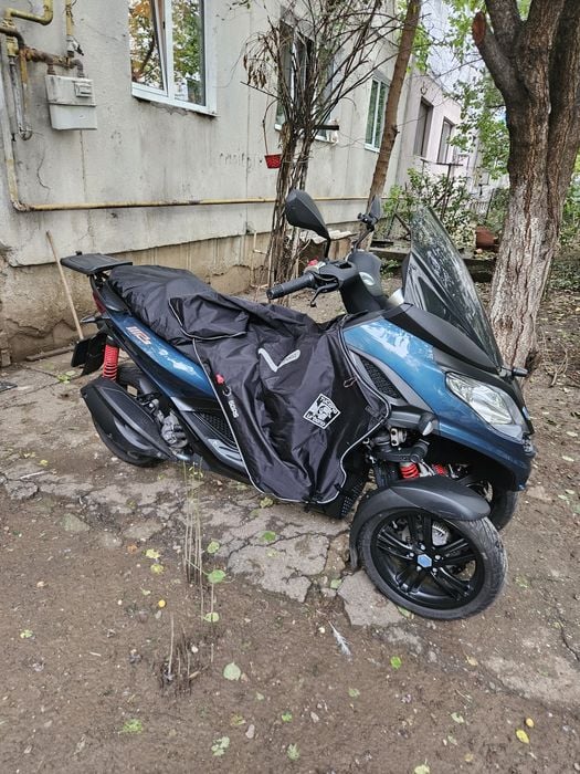 Piaggio mp3 300 sport