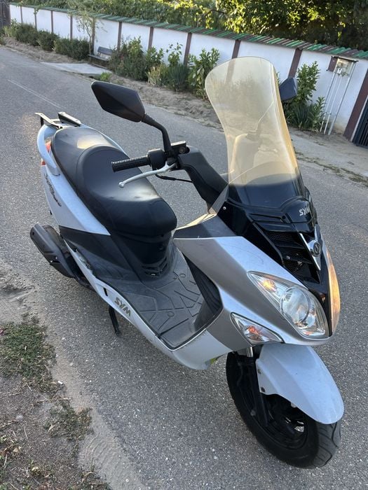 SYM 125 Scuter 125.