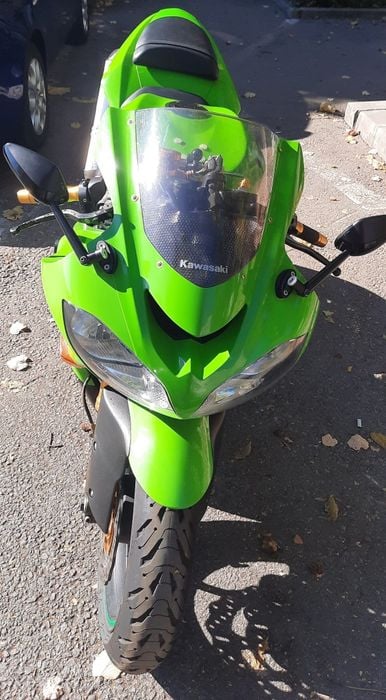 Kawasaki NINJA ZX10R 2004