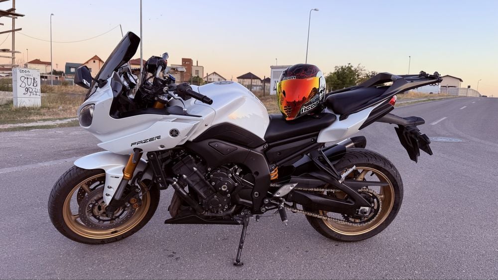 vand yamaha fazer 8