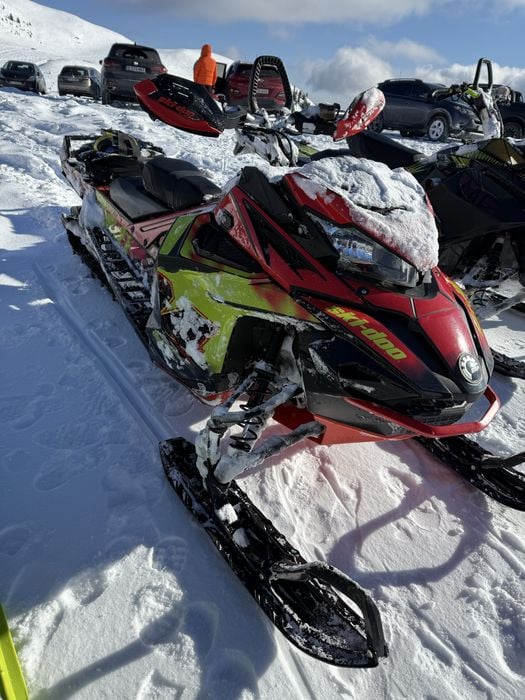 Snowmobil Ski Doo Lynx 850 Boondocker DS 154 vand/schimb