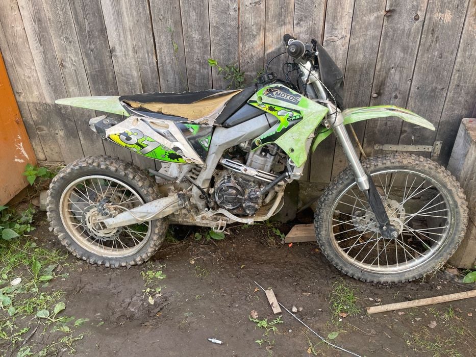 Vand cross 250cc 4t racire apa