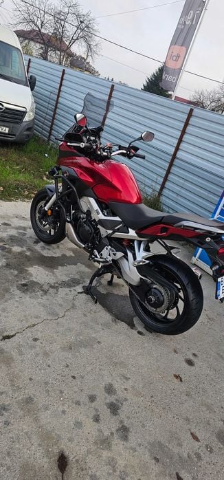 Honda VFR800X Crossrunner
