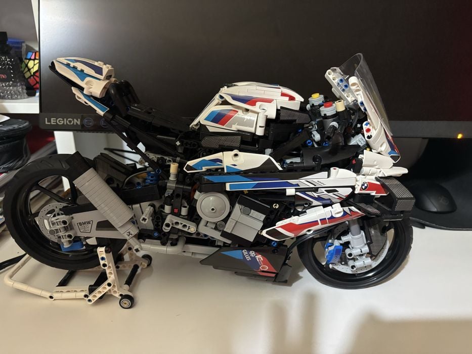Vand bmw s1000rr lego tehnic identic facut