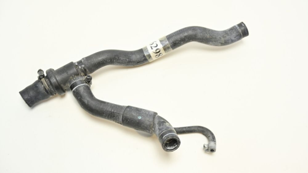 Valva Termostat Cu Furtune Apa Ducati Multistrada 1200 2010 - 2014