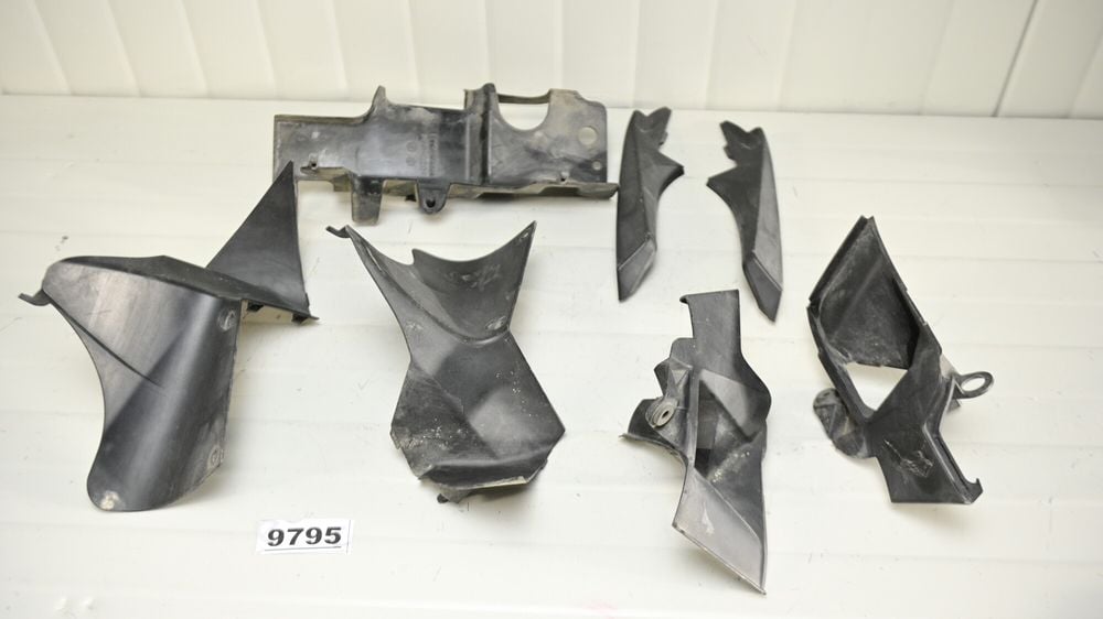 Honda VFR1200F 2010 Plastice Interioare