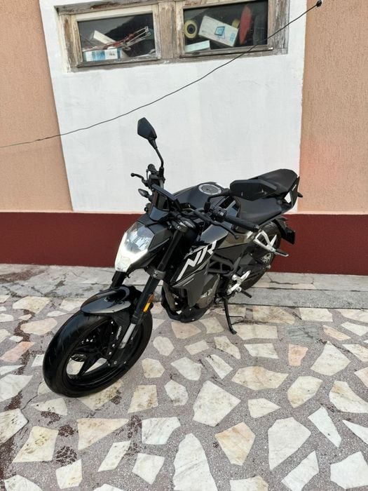 Cf moto 250cm naked 2021 variante