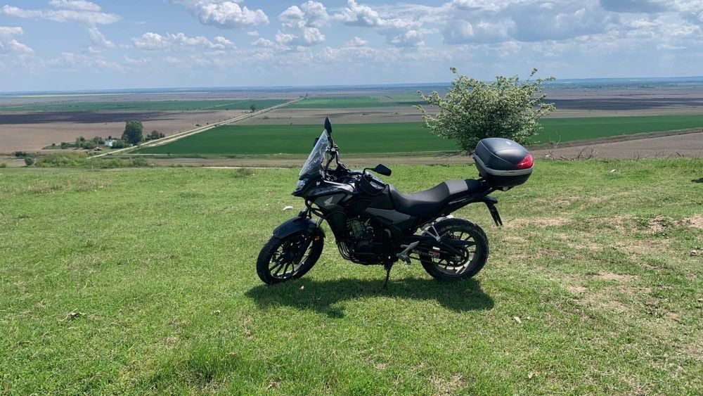 Vand Honda CB500X, rulata putin, topcase, crash guard