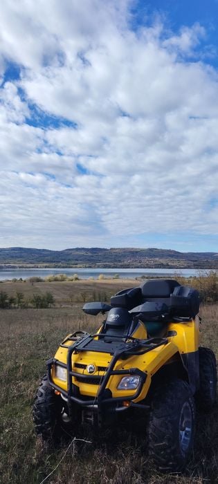 Can-am outlander 800xt