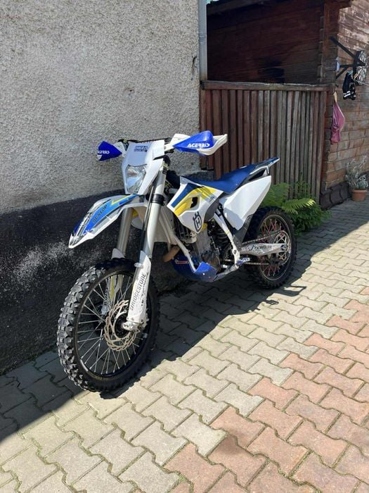 Vând cross Husqvarna 450 4T - an 2017