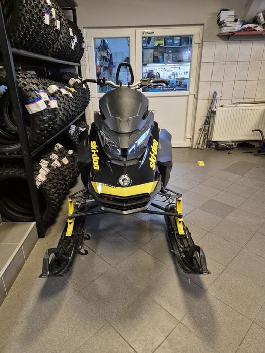 2017 Ski Doo Summit 850 X 165