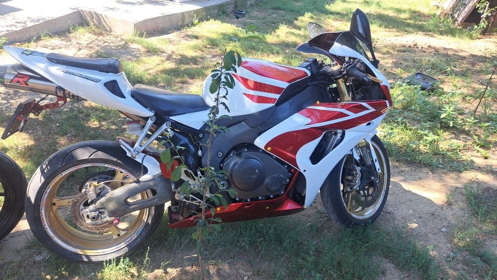Piese honda cbr 1000rr 2007