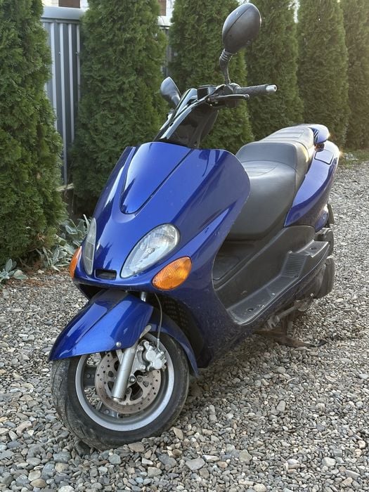 Yamaha T-max 150