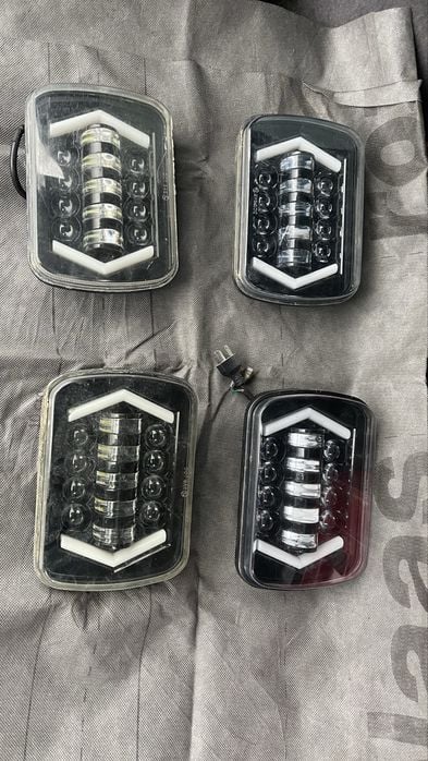 Faruri led pentru Jeep Cherokee XJ – 4 bucăți