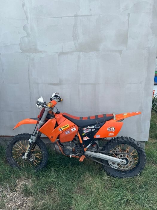 Vand full cross ktm 250 sx din anul 2008 (nu porneste din cauza carb)