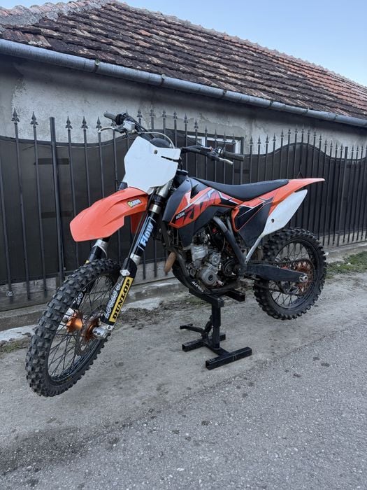Vând motor KTM SXF-350 4T + acesori si piese originale