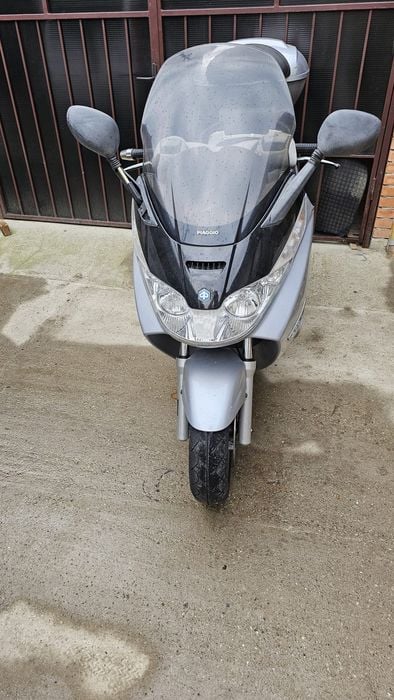 Scuter Piaggio X8 2004, 198 cm3