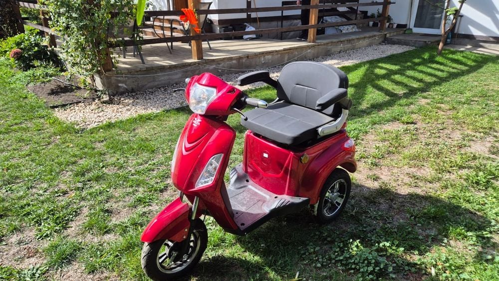 Triciclu/moped/scuter electric