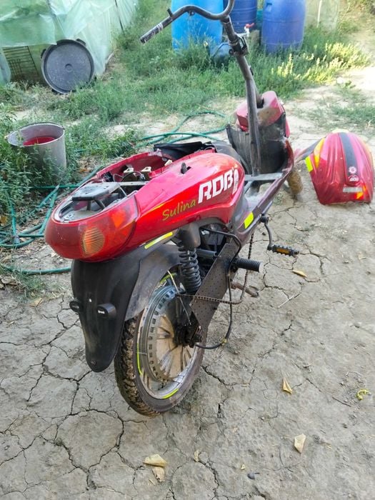 desmenbrez scuter electric sulina rdb