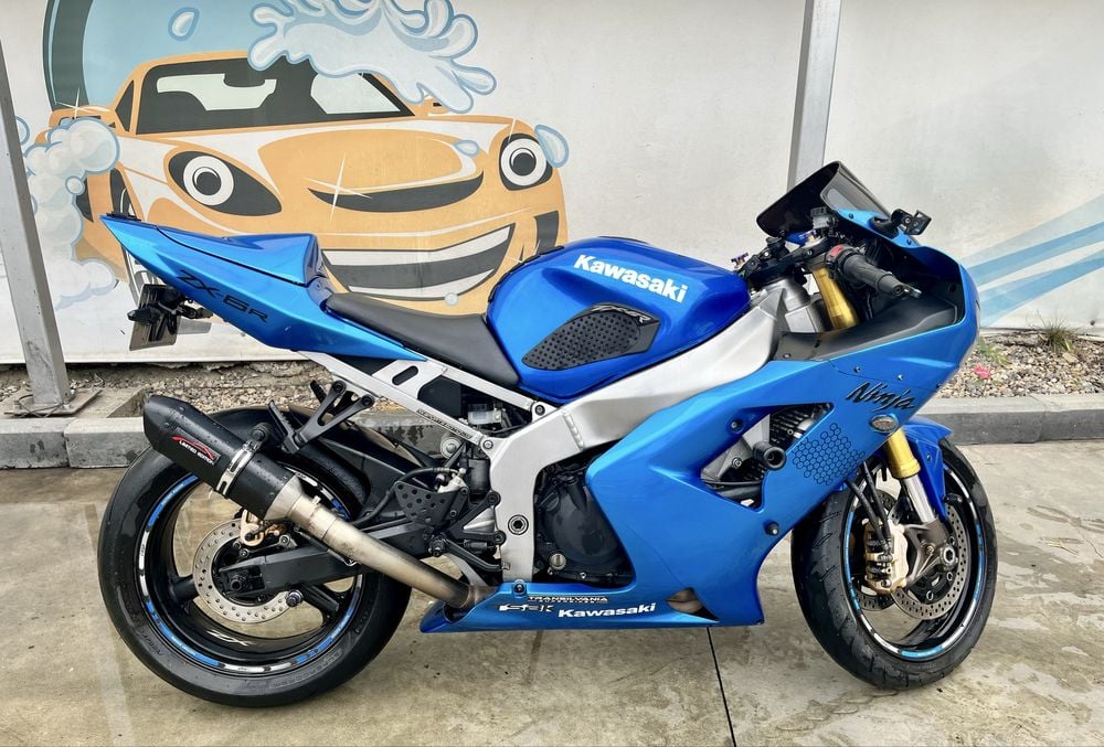 Kawasaki zx-6r 636