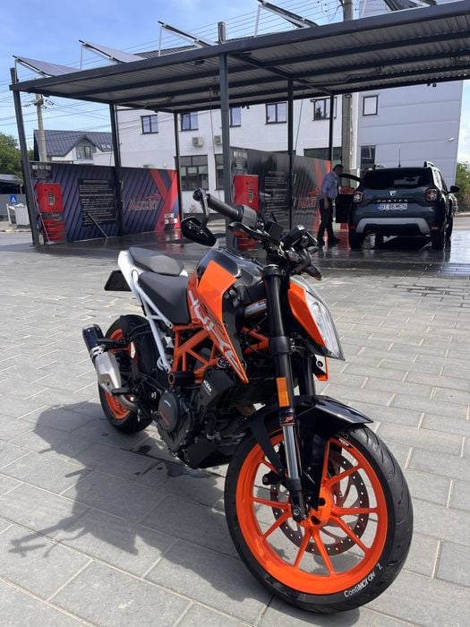 Motocicleta A2 Ktm duke 390cc ca nou