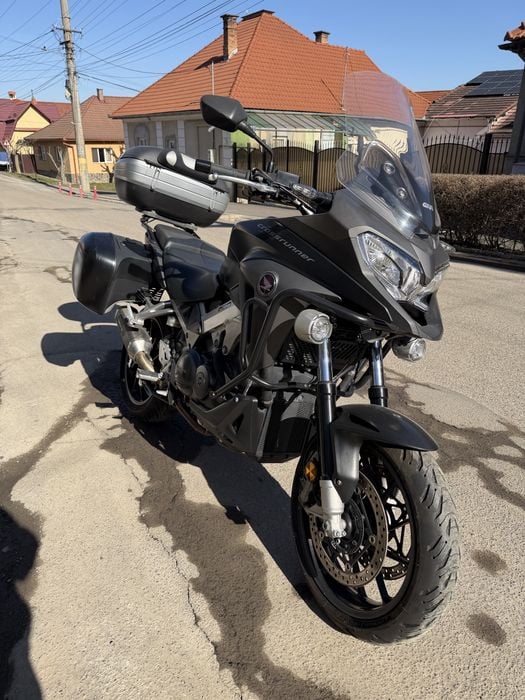 Honda vfr 800 crosrunner