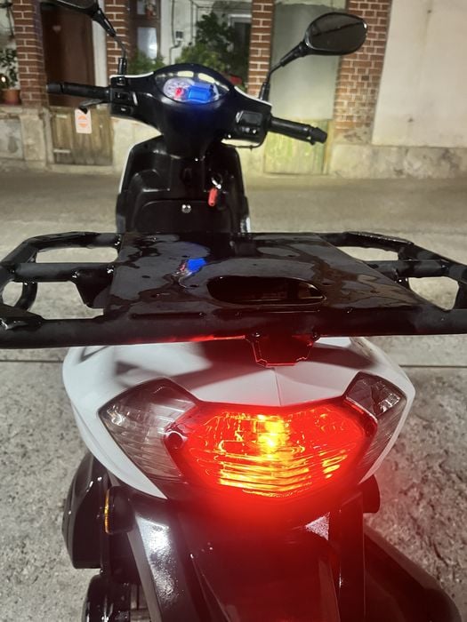 Scutere Peugeot 125 import