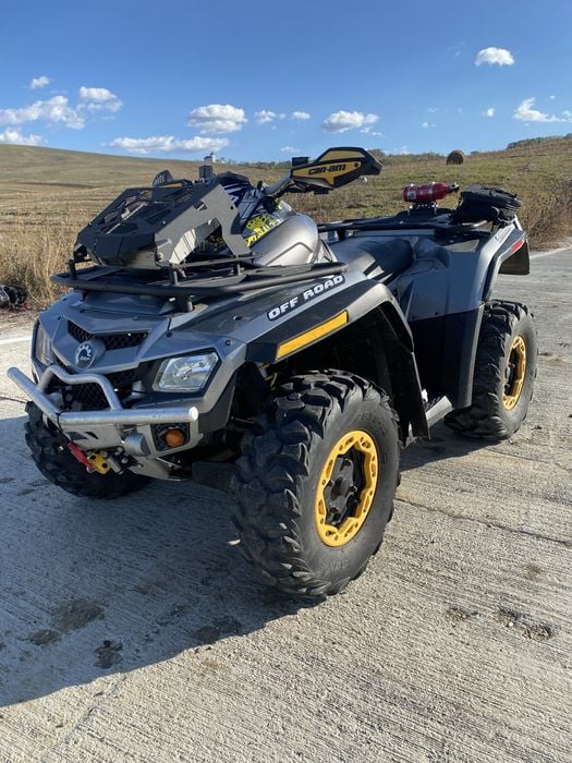 Can am outlander 800R XTP