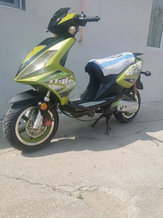 Scuter merge bine acte pentru înscriere