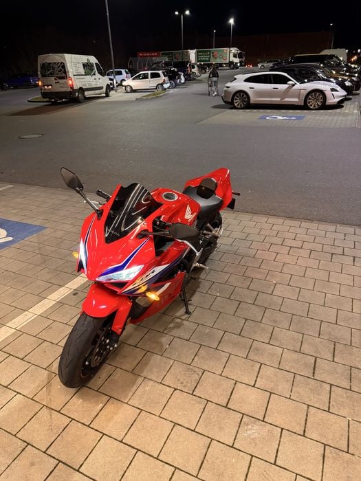 Honda cbr 650r 2025