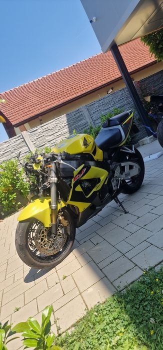 Cadru cu acte si roata cu discuri Honda CBR929RR 929