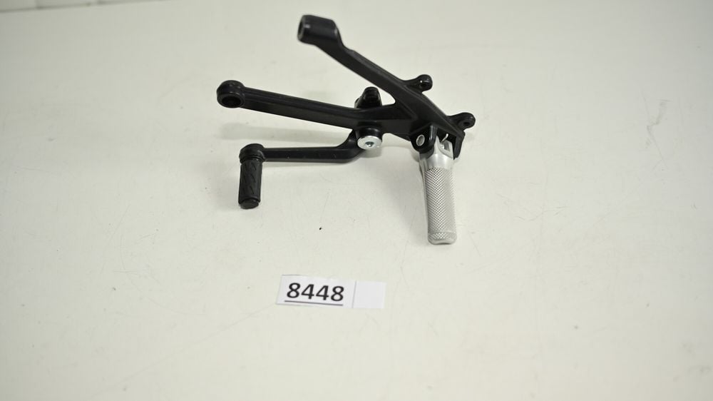 Ducati Panigale V4 2018 2024 Suport scarita stanga cu pedala