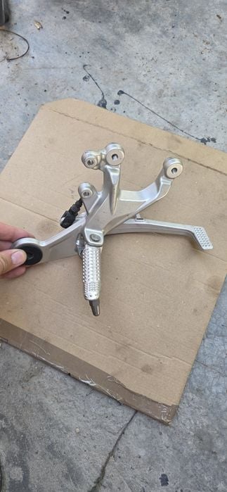 Suport scarita partea stanga bmw s1000rr 7728308. Levier frana bmw