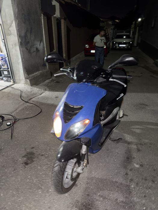 Vand scuter Piaggio Nrg Power