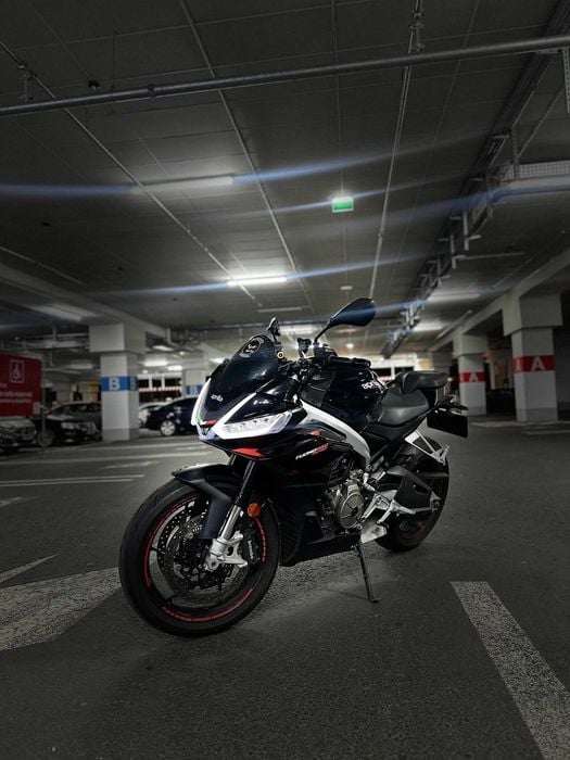 Aprilia Tuono 660 Factory 2023