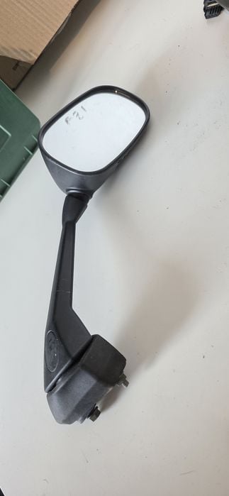 Oglinda dreapta Yamaha  FZ1 s Fazer originala