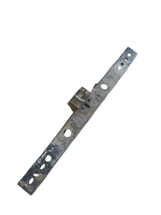 Traversa Inferioara Toyota Hilux Vii Pickup _N1_, _N2_, _N3_ 2004 -> 3