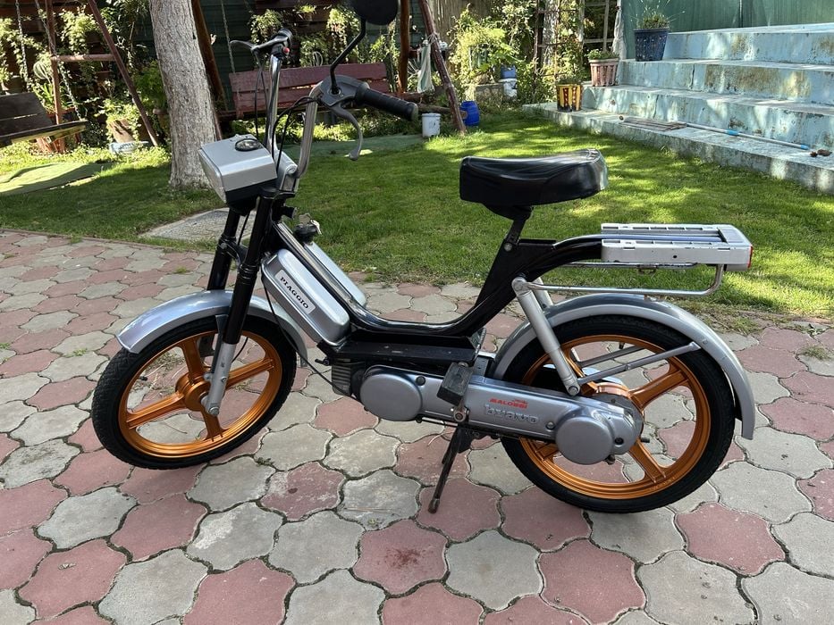 Moped Piaggio Bravo 49cc